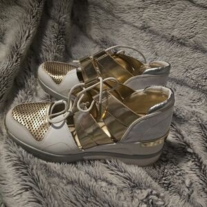 Michael Kors White And Gold Shoes